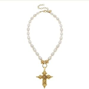 Susan Shaw Gold and White Pearl Cross Necklace